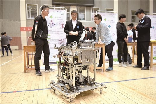 □文/图 记 者 张海芳 实习生 包 峰